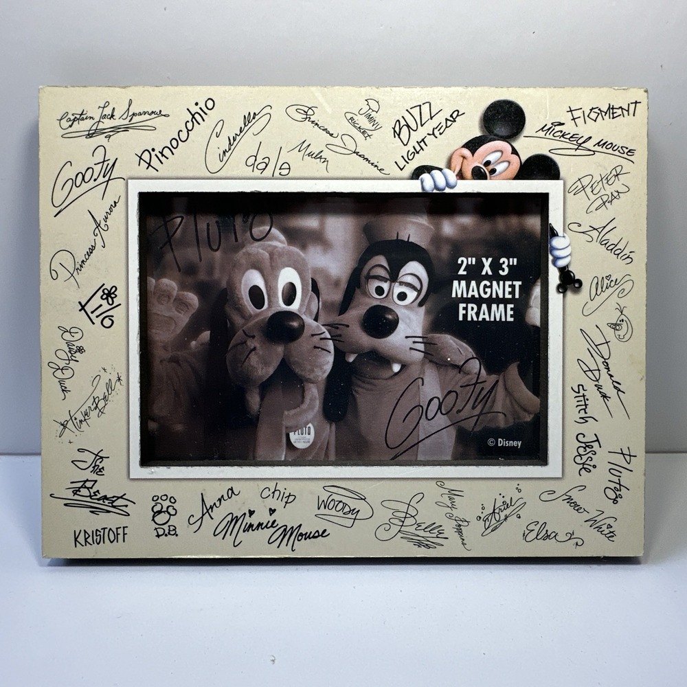 Disney Parks Mickey Mouse & Friends Autograph Photo Frame 2"×3" Magnetic Frame